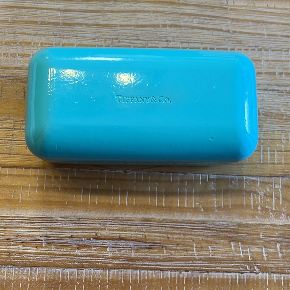 Women’s Tiffany & Co. cat eye sunglasses - Picture 7 of 11